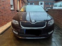 Gebraucht Skoda Octavia 110 PS (80 kW) 2016 Schwarz Kombi