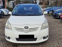 Gebraucht Toyota Verso Basis 126 PS (92 kW) 2011 Weiß Van / Kleinbus