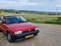 Gebraucht Alfa Romeo 33 105 PS (77 kW) 1988 Rot Limousine