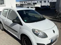 Używany Renault Twingo 58 KM (42 kW) 2009 Biały Hatchback