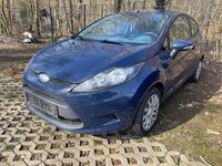 Gebraucht Ford Fiesta Trend 60 PS (44 kW) 2009 Blazerblau Kleinwagen