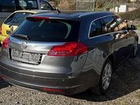 Gebraucht Opel Insignia Edition 160 PS (117 kW) 2011 Karbongrau Kombi