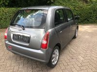 Gebraucht Daihatsu Trevis 79 PS (58 kW) 2008 Grau Kleinwagen