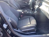 Gebraucht Mercedes C180 156 PS (114 kW) 2019 Schwarz Limousine