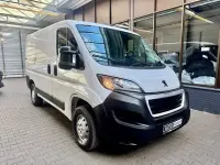 Gebraucht Peugeot Boxer 140 PS (102 kW) 2021 Weiß Van