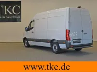 Gebraucht Mercedes Sprinter 170 PS (125 kW) 2023 Mb 9147 arktikweiss Van