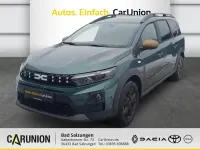 Neu Dacia Jogger Extreme 158 PS (116 kW) 2025 Zedergrün Van / Kleinbus