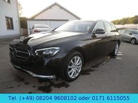 Gebraucht Mercedes E220 200 PS (147 kW) 2023 Schwarz Kombi