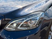 Gebraucht Mercedes E300 231 PS (169 kW) 2013 Blau Limousine