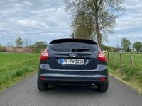 Gebraucht Ford Focus 150 PS (110 kW) 2012 Schwarz Limousine