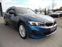 Gebraucht BMW 320 Performance 190 PS (139 kW) 2022 Blau Kombi