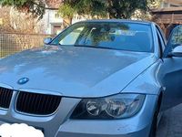 Gebraucht BMW 318 143 PS (105 kW) 2006 Silber Limousine