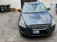 Usata Kia Ceed 109 CV (80 kW) 2009 Verde Utilitaria