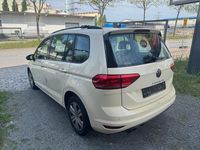 Gebraucht VW Touran Comfortline 150 PS (110 kW) 2023 Beige Van / Kleinbus
