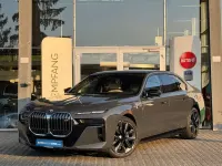 Gebraucht BMW 760 571 PS (419 kW) 2023 Dravitgrau Limousine