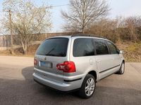 Gebraucht VW Sharan 140 PS (102 kW) 2007 Silber Van / Kleinbus