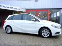 Gebraucht Mercedes B180 Ambition 122 PS (89 kW) 2014 Weiß Kleinwagen