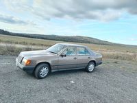 Gebraucht Mercedes 200 75 PS (55 kW) 1989 Braun Limousine