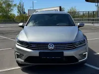 Second-hand VW Passat Highline 218 CP (160 kW) 2017 Argintiu Berlinǎ