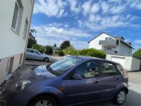 Gebraucht Ford Fiesta 70 PS (51 kW) 2006 Violet Kleinwagen