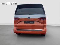 Gebraucht VW Multivan Style 204 PS (150 kW) 2025 Grau Van