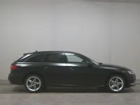 Gebraucht Audi A4 Advanced 204 PS (150 kW) 2022 Schwarz Kombi