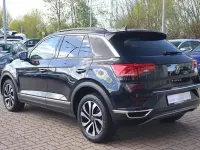 Begagnad VW T-Roc Active 150 HK (110 kW) 2022 Svart SUV