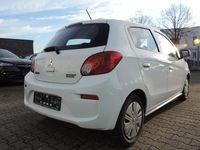 Gebraucht Mitsubishi Space Star Edition 71 PS (52 kW) 2017 Weiß Limousine