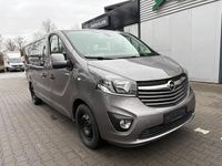 Gebraucht Opel Vivaro 145 PS (106 kW) 2018 Grau Van / Kleinbus