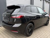 Gebraucht BMW 218 Sport Line 136 PS (100 kW) 2024 Schwarz Van / Kleinbus