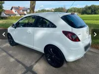 Gebraucht Opel Corsa Selection 95 PS (69 kW) 2010 Weiß Kleinwagen