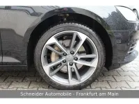 Gebraucht Audi A4 Sport 190 PS (139 kW) 2017 Schwarz Kombi