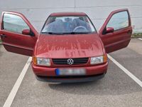 gebraucht VW Polo 1.0. TÜV 12 2024 . BJ 1999