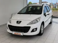 Gebraucht Peugeot 207 Tendance 92 PS (67 kW) 2012 Weiß Kombi
