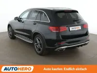 Gebraucht Mercedes GLC200 AMG line 211 PS (155 kW) 2021 Baltic black SUV