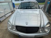Gebraucht Mercedes E240 177 PS (130 kW) 2002 Silber Limousine
