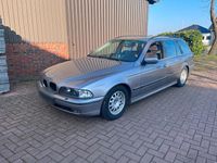 Gebraucht BMW 530 184 PS (135 kW) 1999 Silber Kombi