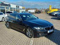 Gebraucht BMW 530e 184 PS (135 kW) 2022 Black sapphire metallic (metallic) Kombi