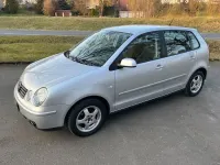 Gebraucht VW Polo Basis 64 PS (47 kW) 2005 Silber Kleinwagen