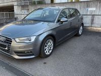 Second-hand Audi A3 Ambition 150 CP (110 kW) 2014 Gri Berlinǎ