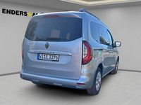 Gebraucht Renault Kangoo Equilibre 131 PS (96 kW) 2025 Grau Van / Kleinbus