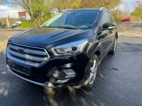Usata Ford Kuga 150 CV (110 kW) 2017 Nero SUV