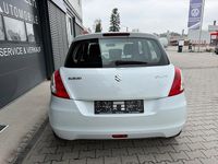 Gebraucht Suzuki Swift 94 PS (69 kW) 2013 Weiß Kleinwagen