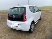 Gebraucht VW up! CLUB 60 PS (44 kW) 2015 Weiß Kleinwagen