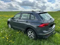 Gebraucht VW Tiguan Sport 150 PS (110 kW) 2022 Grau SUV