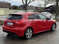 Gebraucht Mercedes A180 122 PS (89 kW) 2015 Rot Kleinwagen