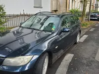 Gebraucht BMW 318 122 PS (89 kW) 2006 Blau Kombi