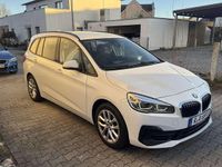 Gebraucht BMW 220 Advantage 190 PS (139 kW) 2019 Weiß Van / Kleinbus