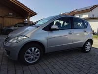 Gebraucht Mercedes A160 95 PS (69 kW) 2010 Grau Limousine