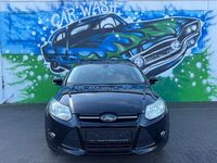 Gebraucht Ford Focus Trend 101 PS (74 kW) 2013 Schwarz Limousine